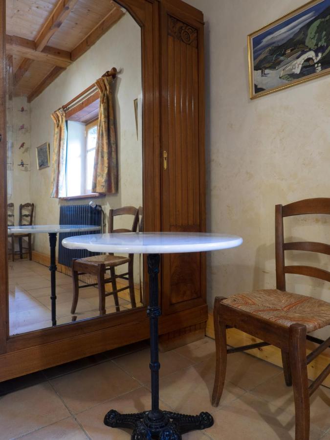 Au Fil Des Saisons Bed & Breakfast Les Cotes de Corps Eksteriør bilde