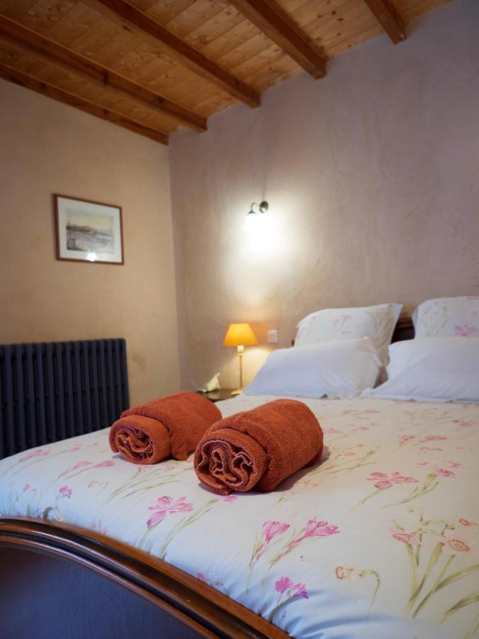 Au Fil Des Saisons Bed & Breakfast Les Cotes de Corps Eksteriør bilde