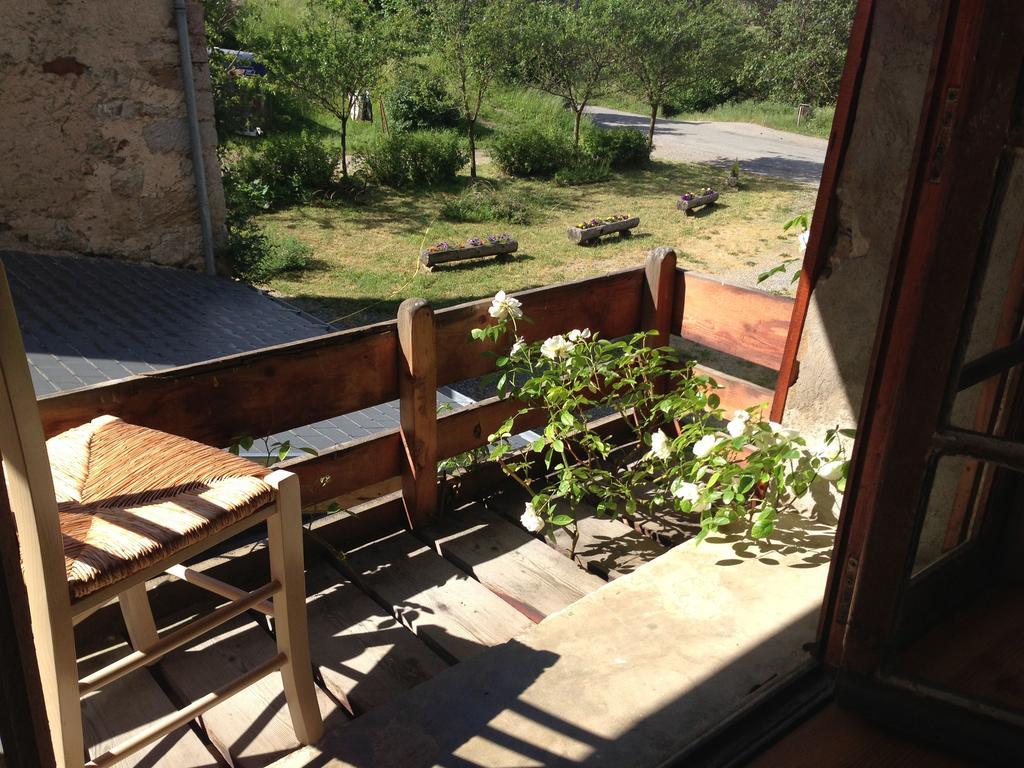 Au Fil Des Saisons Bed & Breakfast Les Cotes de Corps Rom bilde