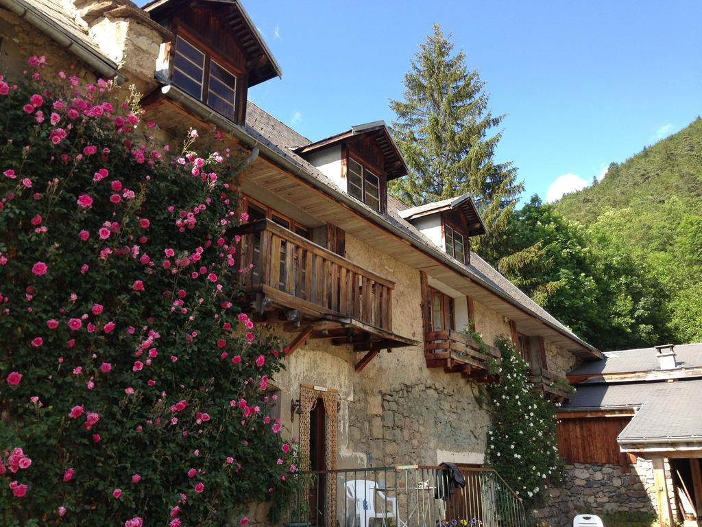 Au Fil Des Saisons Bed & Breakfast Les Cotes de Corps Eksteriør bilde